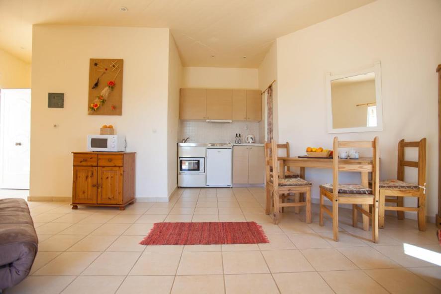 New Kydonia Suites & Studios Kato Daratso Esterno foto